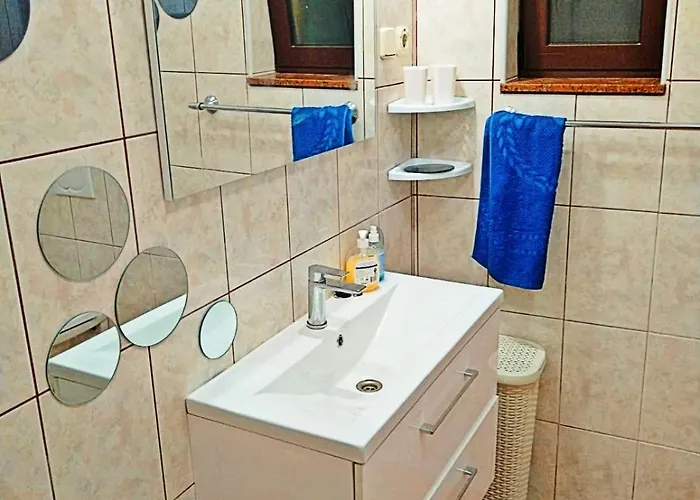 Apartamento Pomalo Retreat, Your Calm Escape Near The City, Sunlit Terrace, Space & Comfort And Parking *